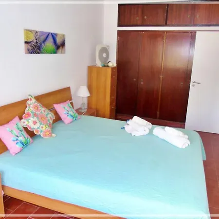Panoramic Ground Floor Frontbeach Balcony3bedrooms פורטימאו
