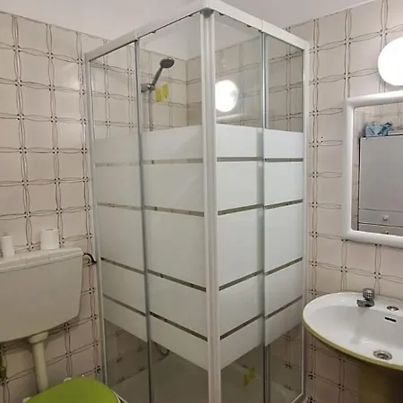 Panoramic Ground Floor Frontbeach Balcony3bedrooms דירה פורטימאו